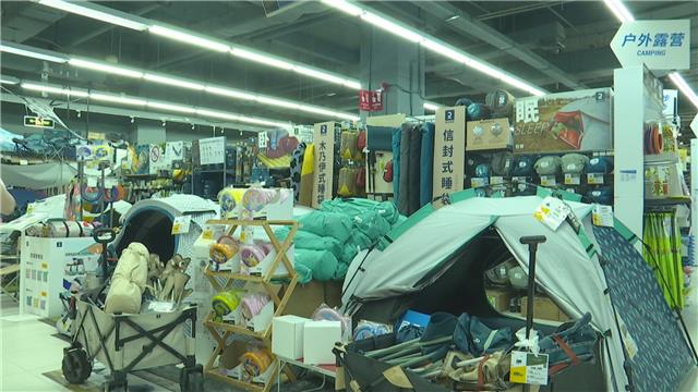 露營熱潮帶動戶外用品銷售激增